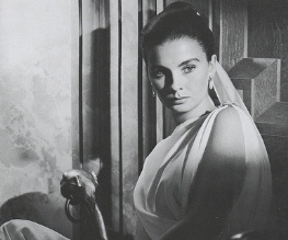 Jean Simmons passes away at 80 years old