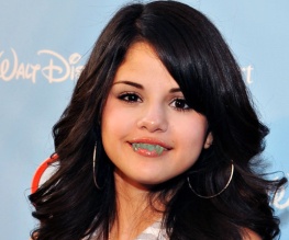 Selena Gomez replaces Miley Cyrus in Hotel Transylvania