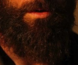 Closer look at Hugh Jackman’s Jean Valjean beard