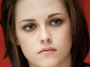 Kristen Stewart playing a porn star